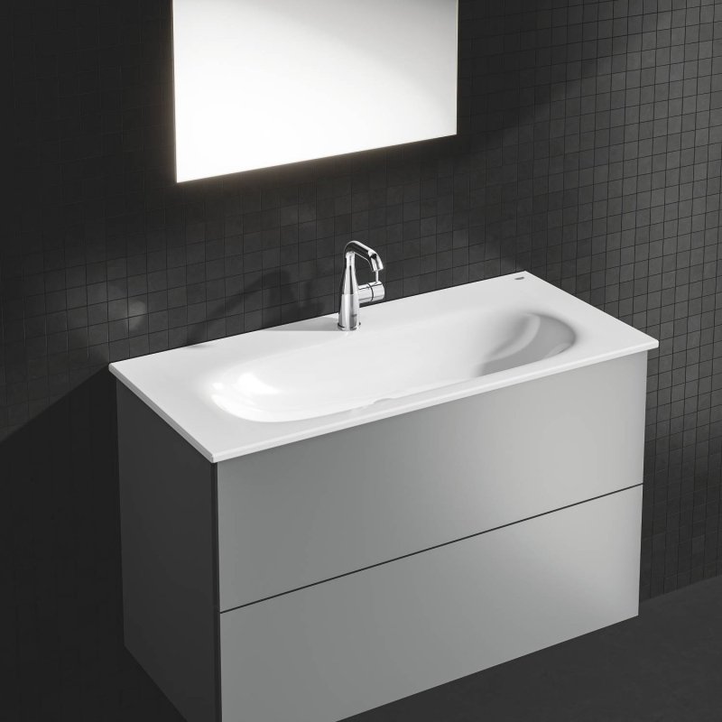 Смеситель для раковины Grohe Essence New 23462001 хром Смеситель для раковины Grohe Essence New 23462001 хром