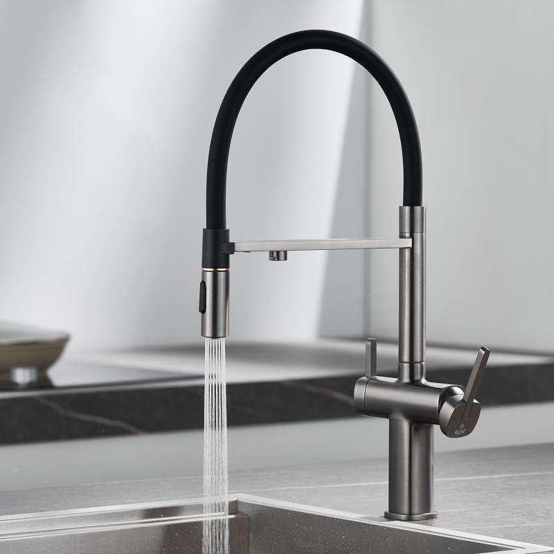 Смеситель для кухни с гибким изливом ROSE R358 R358T Смеситель для кухни с гибким изливом ROSE R358 R358T