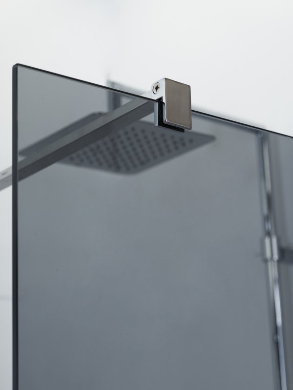 LIBERTA-L-1-25-GR-NERO Душевая перегородка, стекло графит, профиль чёрный, 246x1950 мм LIBERTA-L-1-25-GR-NERO Душевая перегородка, стекло графит, профиль чёрный, 246x1950 мм