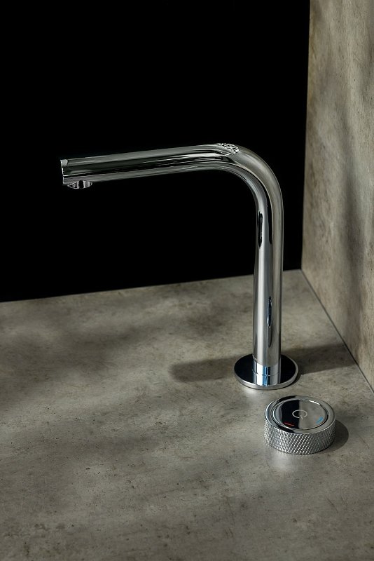 Смеситель автоматический для раковины на 2 отв. TECH ХРОМ Смеситель автоматический для раковины на 2 отв. TECH ХРОМ