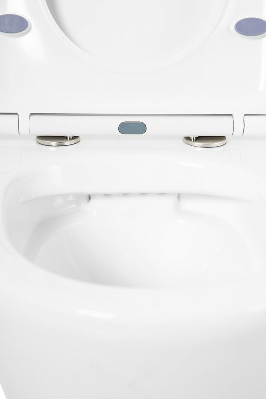 TRE Чаша унитаза подвесного c креплением и сиденьем дюропласт soft close BB8001CHR/SC TRE Чаша унитаза подвесного c креплением и сиденьем дюропласт soft close BB8001CHR/SC
