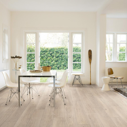 Ламинат Quick-step Classic 1658 Лунный дуб (8мм/32кл/1,596м2) 1200*190, м2 Ламинат Quick-step Classic 1658 Лунный дуб (8мм/32кл/1,596м2) 1200*190, м2