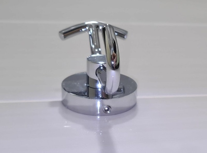 Двойной крючок Bemeta Omega 104105252 Хром Двойной крючок Bemeta Omega 104105252 Хром