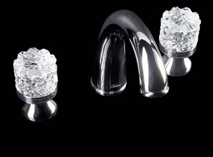 Смеситель для раковины на 3 отверстия_Комплект