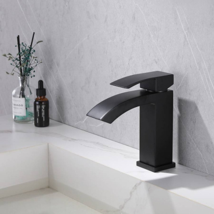 Смеситель ABBER Wasserfall AF8610B для раковины, черный матовый Смеситель ABBER Wasserfall AF8610B для раковины, черный матовый