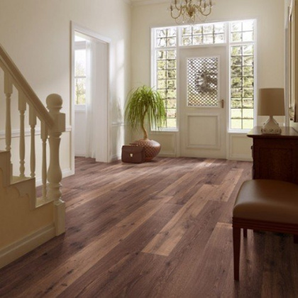 Ламинат Quick-step Perspective UF1001 Доска тем.дуба Vintage лак (9,5 мм/32 кл/1,507м2)1380*156, м2 Ламинат Quick-step Perspective UF1001 Доска тем.дуба Vintage лак (9,5 мм/32 кл/1,507м2)1380*156, м2