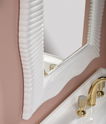 Зеркало SOHO белый глянец, 70х100 ППУ 561 Boheme