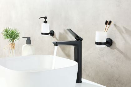 Смеситель Lemark Bronx LM3709BL для раковины Смеситель Lemark Bronx LM3709BL для раковины