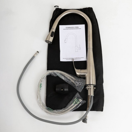 Смеситель для кухни с выдвижным изливом, двухрежимный, нержавеющая сталь, исполнение сатин BB-LAM28-IN