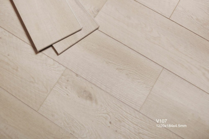 Виниловый ламинат Betta Villa V107 Дуб Малье Виниловый ламинат Betta Villa V107 Дуб Малье