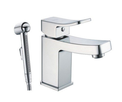 Aller 1068 Смеситель для умывальника с гигиенической лейкой Wasserkraft Aller 1068 Смеситель для умывальника с гигиенической лейкой Wasserkraft