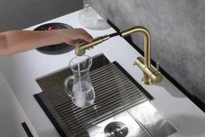 Смеситель Timo Saona 2346/02FL для кухни с подключением фильтра и выдвижной лейкой, антик