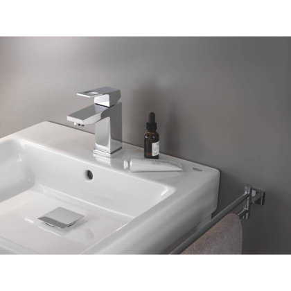 Смеситель для раковины Grohe Eurocube 23127000 хром Смеситель для раковины Grohe Eurocube 23127000 хром