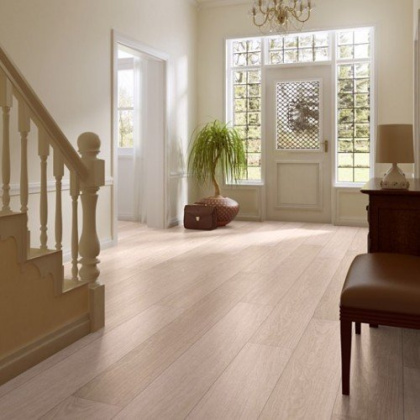 Ламинат Quick-step Impressive IM3105 Дуб белый лакированный (8мм/32кл/1,835м2), м2