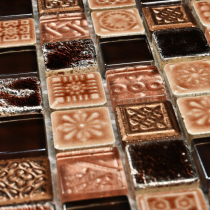 Мозаика стеклянная с камнем Sudan (чип 8*23*23) 300*300(11шт.-0.99м2), м2 Мозаика стеклянная с камнем Sudan (чип 8*23*23) 300*300(11шт.-0.99м2), м2