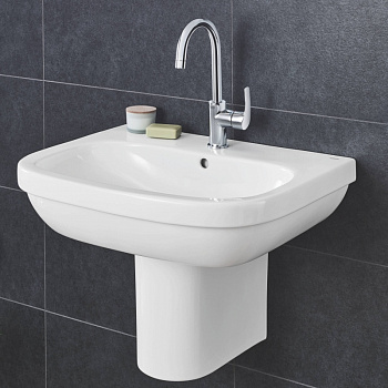 Раковина GROHE Euro Ceramic 65 см, альпин-белый (39323000) Раковина GROHE Euro Ceramic 65 см, альпин-белый (39323000)