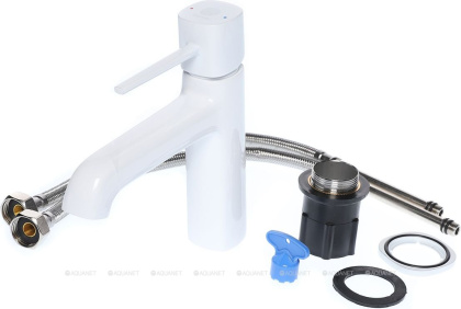 Смеситель для раковины Orange Karl M05-021w белый