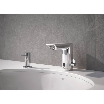 Смеситель для раковины Grohe Bau Cosmopolitan E электронный хром (36451000) Смеситель для раковины Grohe Bau Cosmopolitan E электронный хром (36451000)