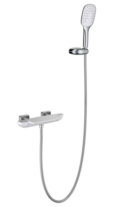 Смеситель Timo Helmi 4024/00-16Y для ванны с душем, белый-хром Смеситель Timo Helmi 4024/00-16Y для ванны с душем, белый-хром