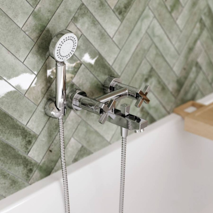 Weser 7801 Смеситель для ванны с коротким изливом Wasserkraft Weser 7801 Смеситель для ванны с коротким изливом Wasserkraft