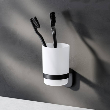 Стеклянный стакан A8434322 X-Joy с настенным держателем, 11,4х6,8х9,7 см, белый